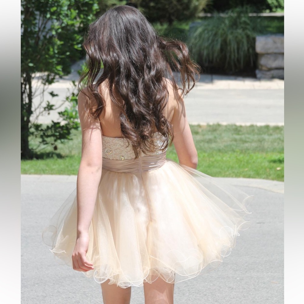 Graduation dress, Camille La Vie